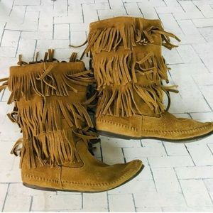 Minnetonka 3 layer boots